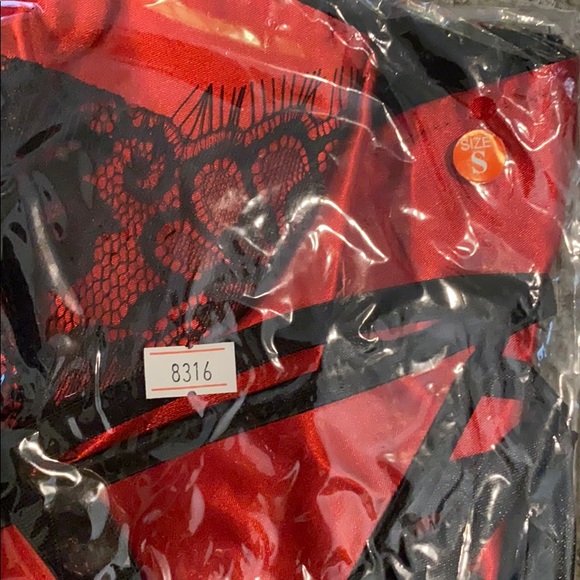 New! Lace Overlay Corset - RED - Picture 3 of 3